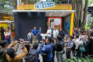 Kementerian Ekraf Luncurkan Radio Ekraf 2026 di Bandung