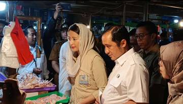 Sidak Pasar Cisalak Depok, Wamendag: Minyakita Sesuai HET