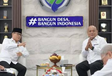 Mendes Dorong Nias Utara Jadi Eksportir Kelapa
