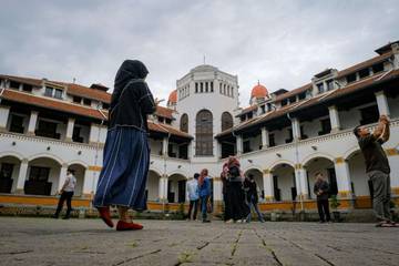 Menpar Tinjau Kesiapan Liburan di Lawang Sewu Jelang Imlek