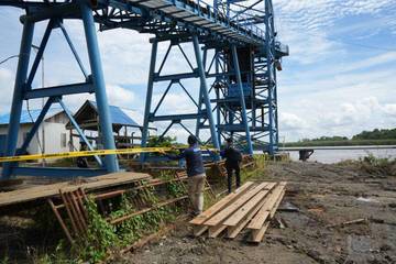 Menteri LH Segel Dua Perusahaan Pencemar Sungai Mahakam