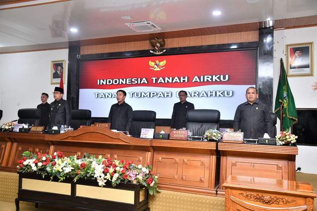 Wabup Natuna Sampaikan Pengantar Nota Keuangan di Dewan