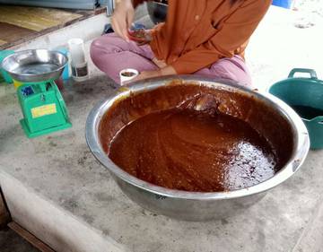Mendekati Ramadhan Orderan Gula Merah Pengusaha ini Meningkat