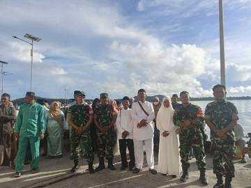 Koramil 08/Pulau Laut Hadiri Pelepasan Calon Jamaah Haji