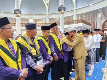 Pelepasan JCH Natuna Dihiasi Haru dan Doa
