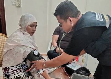 Jemaah Calon Haji Natuna Jalani Pemeriksaan Kesehatan Rutin