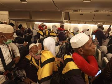 Jemaah Haji Natuna Kloter Satu Tiba dengan Selamat