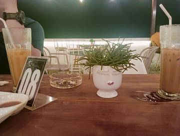 Kafe Estetik, Lebih dari Sekedar Ngopi