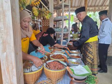 Natuna Garden Villa  Dibuka  Pengunjung Padati Pendopo Lawas 