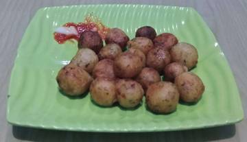 Resep Bola-Bola Kentang Keju Versi Alung