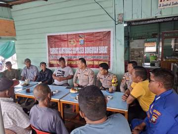 Polsek Bunguran Barat Gelar Jumat Curhat Kamtibmas