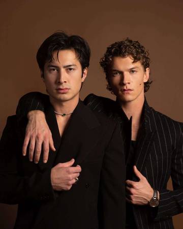 Bintang Heated Rivalry Dipilih Jadi Pembawa Obor Olimpiade