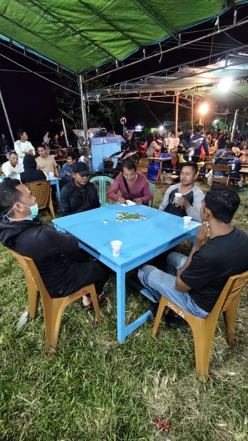Turnamen Domino Meriahkan RT Cup
