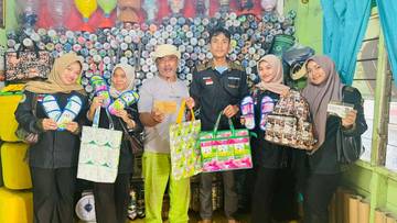 Dema Stai Natuna Kunjungi Pelopor Daur ulang