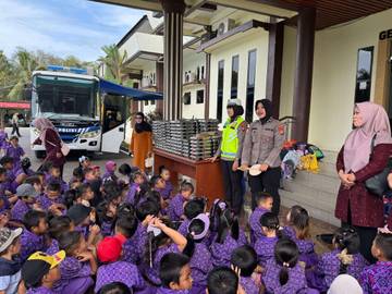 TK 004 ‎Lakukan Kunjungan Edukatif ke Mapolres Natuna