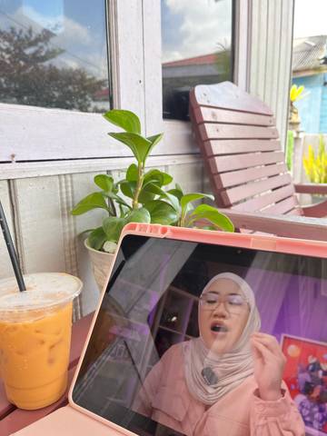 Nonton Film Bisa Jadi Stress Release Efektif