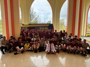 Satbinmas Polres Natuna Edukasi Siswa Cegah Bullying