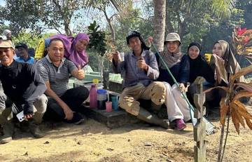 Warga Ranai Darat Gotong Royong Sambut Ramadhan 1447