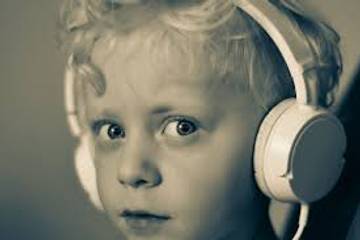 Benarkah Musik Klasik Bikin Bayi Cerdas?