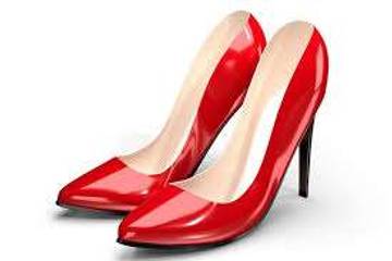 Fakta Menarik Dibalik Pesona Sepatu High Heels