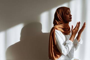 Keutamaan dan Kemuliaan Bulan Ramadan