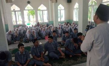 Tingkatkan Ketaqwaan, Siswa SMA Sabang Ikut Kegiatan Ramadan