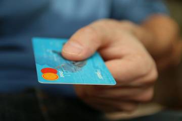  Perbedaan Esensial Bank Konvensional dan Bank Syariah