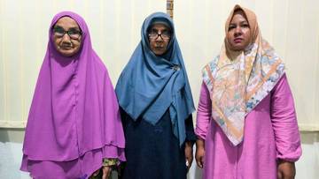 Cerita Nenek, Ibu dan Cucu Menuju Baitullah