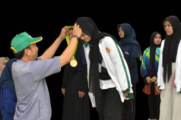 Lulu Hapsari, Pecatur Sukses Dulang Prestasi