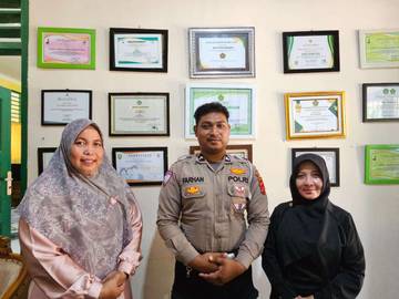 MIN Sabang Kenalkan Rambu Lalu Lintas Pada Siswa