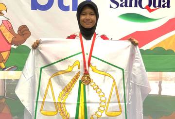 Jejak Ketangguhan Zahara di Matras Taekwondo