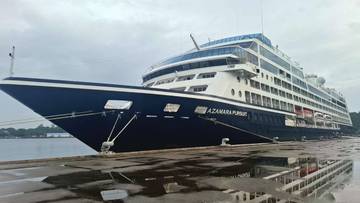 Kapal Pesiar Azamara Pursuit Singgah di Sabang