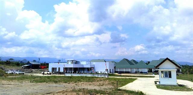 BPBD Mahulu Suplai Air ke RS Pratama