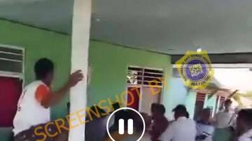 [SALAH] Kepala Desa Diamuk Massa Karena Melakukan Kecurangan Pemilu