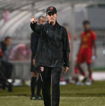 Borneo FC Ucapkan Perpisahan Dengan Pieter Huistra