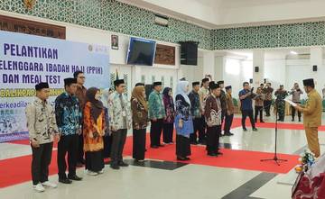 Gubernur Kaltim Lantik PPIH Embarkasi Balikpapan 2025 