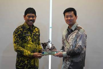 Wabup PPU Hadiri Business Coorporation di Singapura