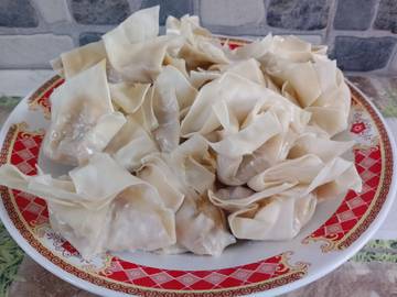 Cara Membuat Siomay Daging Sapi Kukus Gurih 