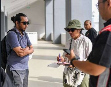 Jelang ILeague, Stadion Segiri Dinilai Kotor