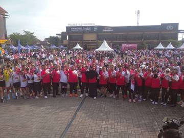 Samarinda Bhayangkara Run Gaungkan Polri Dekat Dengan Masyarakat