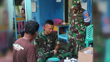 Sentuhan TNI di Kampung Terapung Malahing Bontang