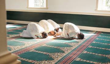 Merenungi Perintah Sholat Pasca Isra' Mi'raj