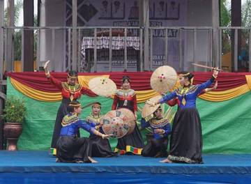 Bupati Kutai Timur Resmikan Balai Adat Basap Lemo’