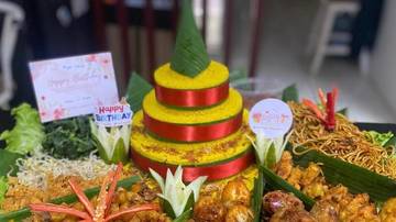 Tumpeng Cita Rasa Jawa Timur Oleh Omy Kitchen