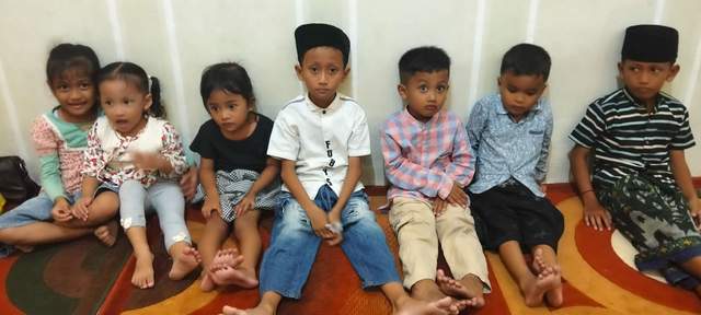 Dongeng Sebelum Tidur Tingkatkan Kedekatan Anak Bunda