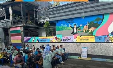Peresmian Kampung PLN Mobile di Sampang Memberdayakan UMKM