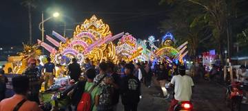 Kemeriahan Parade Daul Combodug di Sampang