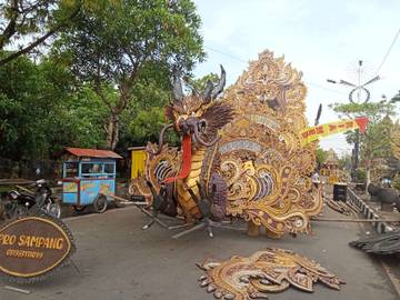 Parade Daul Combodug Sampang 2025 Berlangsung Meriah