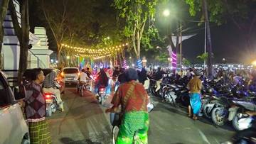 Libur Idul Adha, Alun-Alun Trunojoyo Sampang Dipadati Pengunjung 