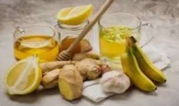 Makanan dan Minuman Pereda Radang Tenggorokan 